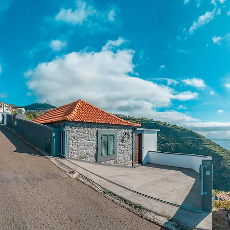 Salome Traditional House Holiday home